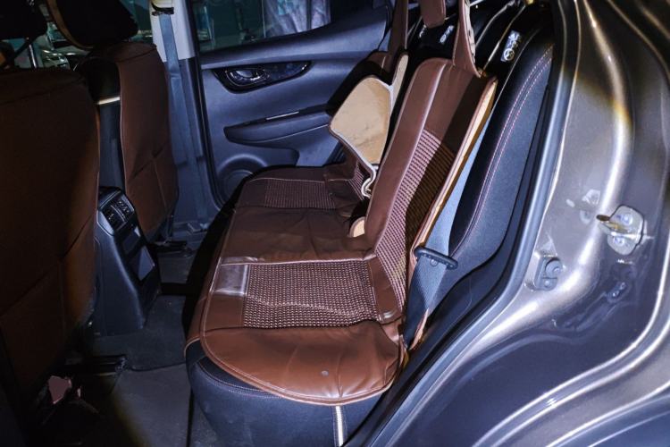 Used Nissan Qashqai 2019 2.0L CVT Smart Enjoyment Version Interior 4