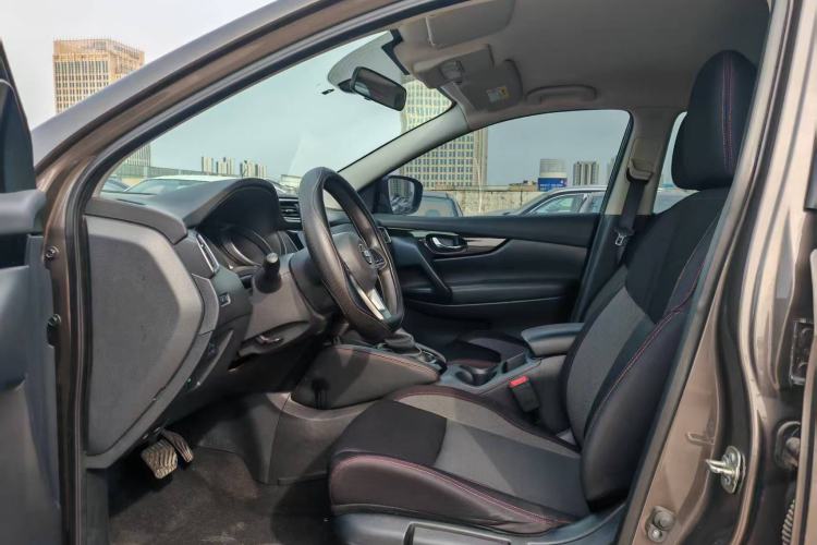 Used Nissan Qashqai 2019 2.0L CVT Smart Enjoyment Version Interior 4