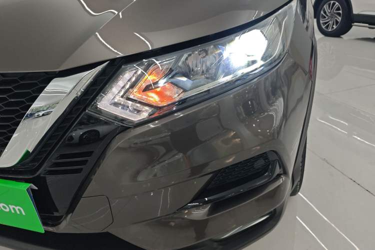 Used Nissan Qashqai 2019 2.0L CVT Smart Enjoyment Version Left Front Headlight