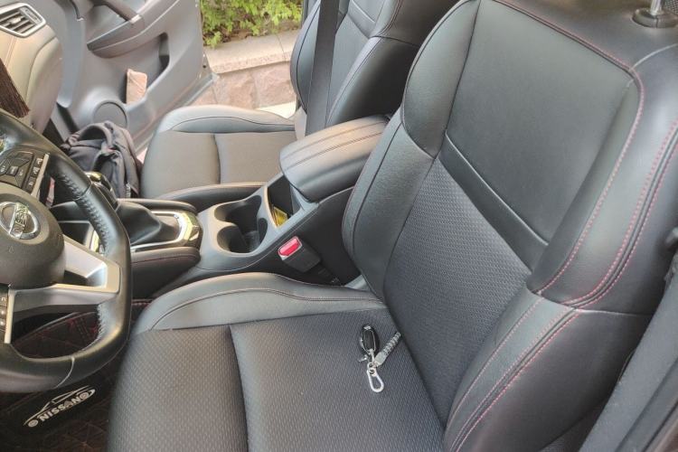 Used Nissan Qashqai 2019 2.0L CVT Luxury Edition Left Front Seat