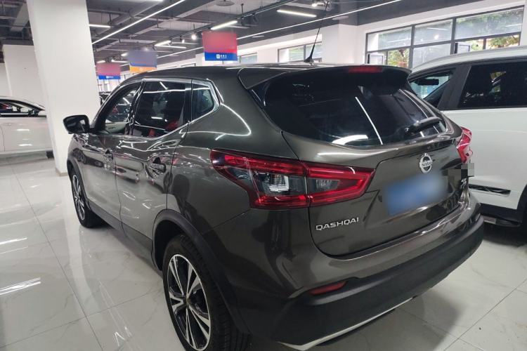 Used Nissan Qashqai 2019 2.0L CVT Luxury Edition Left Side