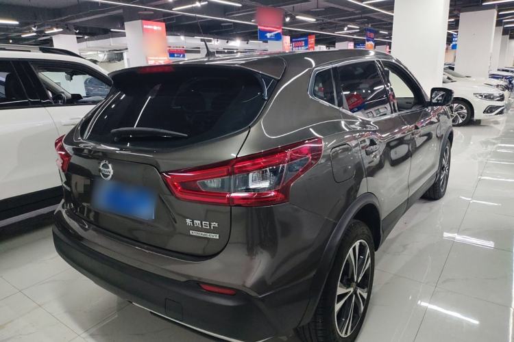 Used Nissan Qashqai 2019 2.0L CVT Luxury Edition Rear Right 45 Deg