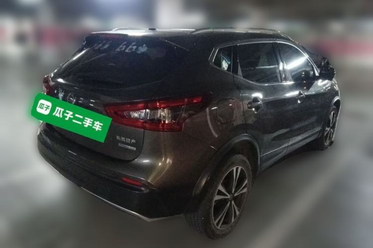 Used Nissan Qashqai 2019 2.0L CVT Luxury Edition Rear Right 45 Deg