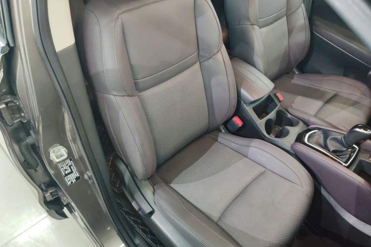 Used Nissan Qashqai 2019 2.0L CVT Luxury Edition Right Front Seat