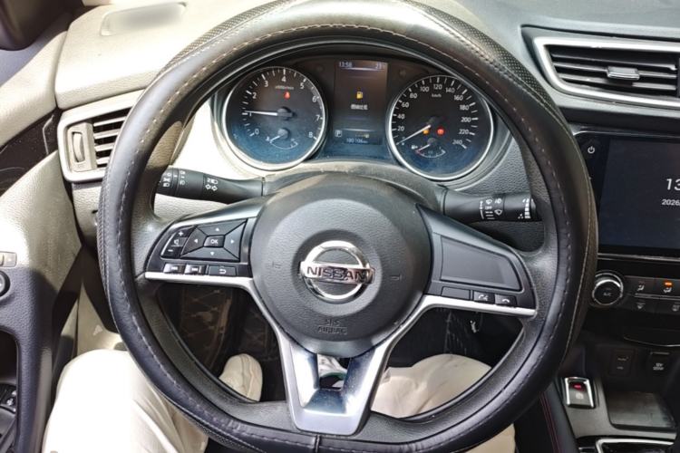 Used Nissan Qashqai 2019 2.0L CVT Smart Enjoyment Version Steering Wheel