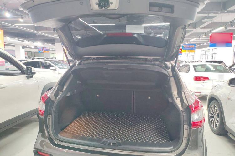 Used Nissan Qashqai 2019 2.0L CVT Luxury Edition Trunk