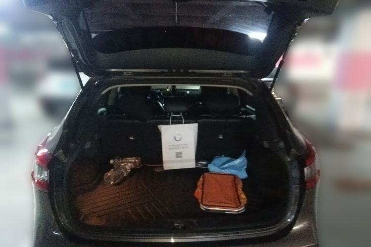 Used Nissan Qashqai 2019 2.0L CVT Luxury Edition Trunk