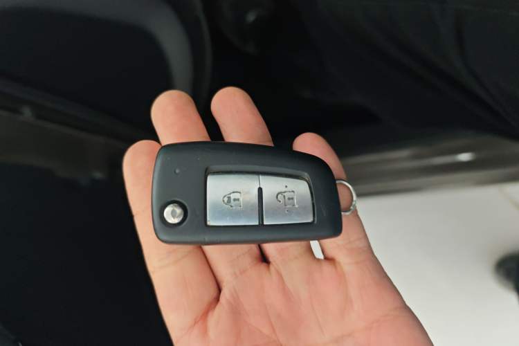 Used Nissan Qashqai 2019 2.0L CVT Smart Enjoyment Version Vehicle Key