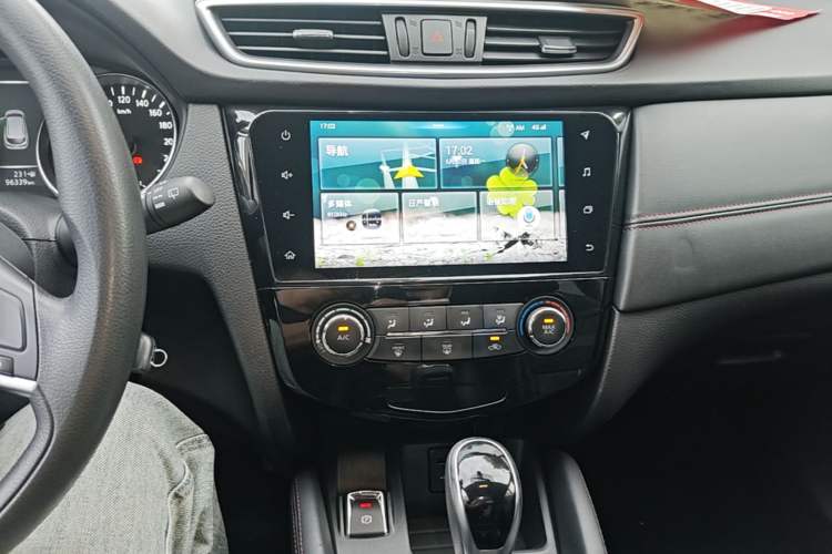 Used Nissan Qashqai 2019 2.0L CVT Smart Enjoyment Version Audio And AC Panel