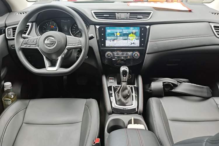 Used Nissan Qashqai 2019 2.0L CVT Smart Enjoyment Version Center Console