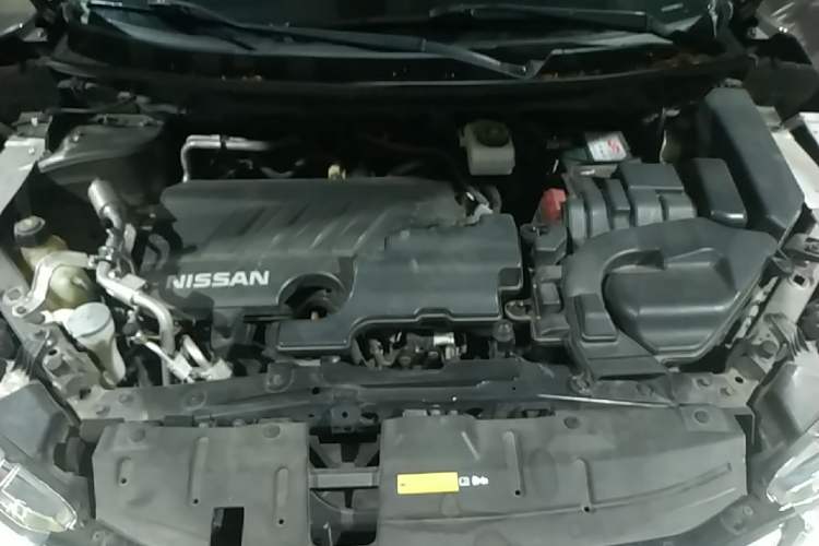 Used Nissan Qashqai 2019 2.0L CVT Luxury Edition Engine Bay