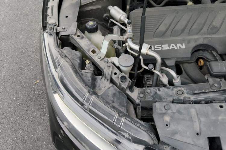 Used Nissan Qashqai 2019 2.0L CVT Luxury Edition Engine Bay Right