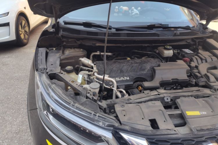 Used Nissan Qashqai 2019 2.0L CVT Luxury Edition Engine Bay Right