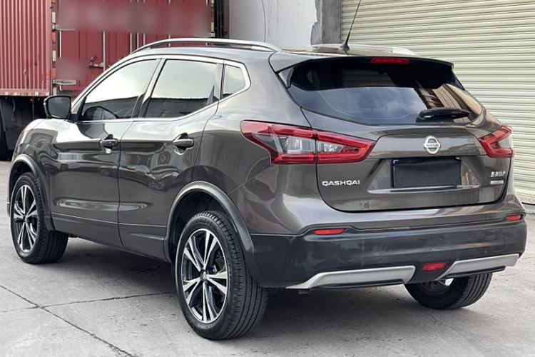 Used Nissan Qashqai 2019 2.0L CVT Luxury Edition Exterior 3