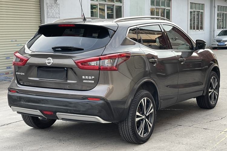 Used Nissan Qashqai 2019 2.0L CVT Luxury Edition Exterior 5