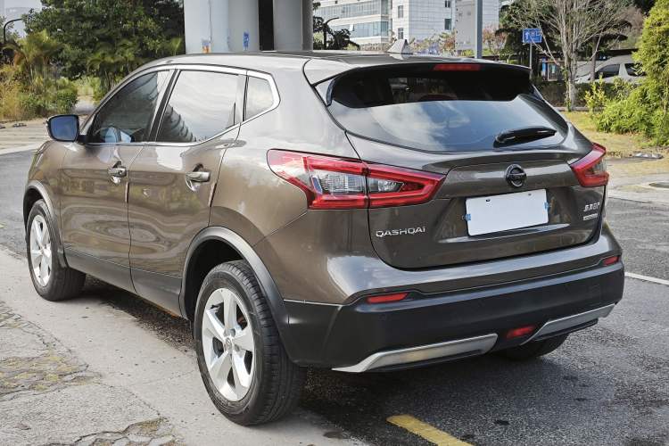 Used Nissan Qashqai 2019 2.0L CVT Smart Enjoyment Version Exterior 6