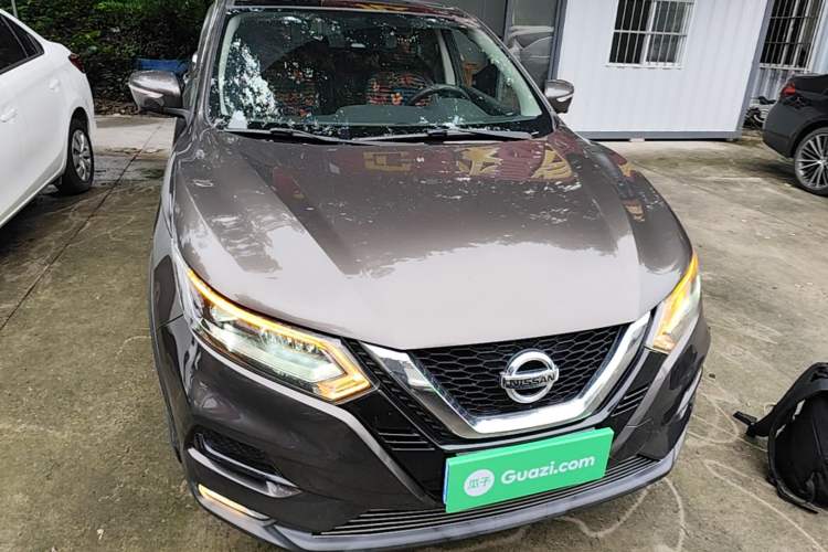 Used Nissan Qashqai 2019 2.0L CVT Luxury Edition Front