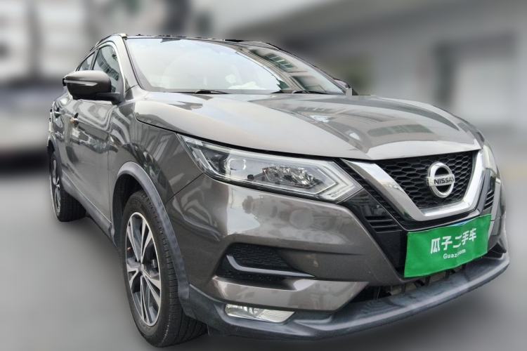 Used Nissan Qashqai 2019 2.0L CVT Luxury Edition Front Right 45 Deg