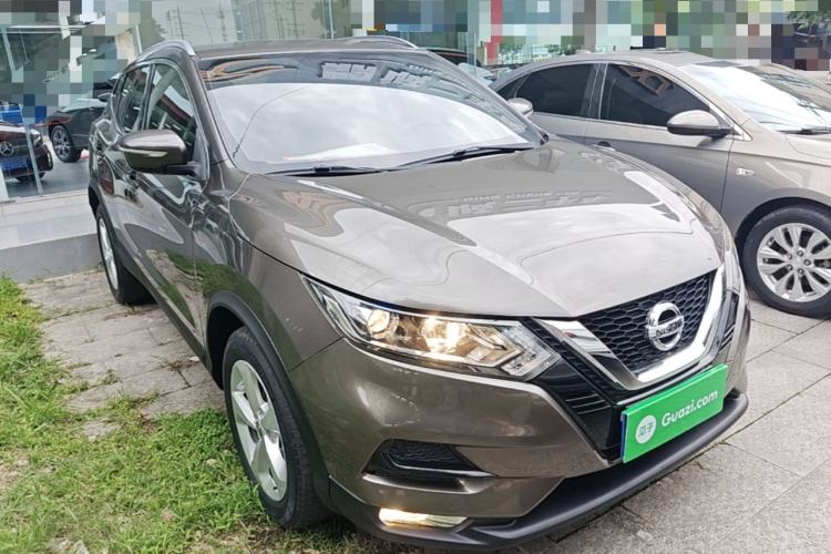 Used Nissan Qashqai 2019 2.0L CVT Smart Enjoyment Version Front Right 45 Deg
