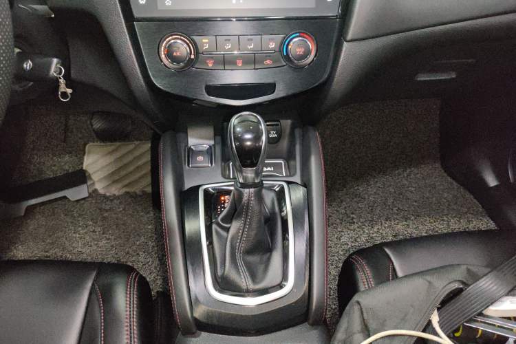 Used Nissan Qashqai 2019 2.0L CVT Smart Enjoyment Version Gear Lever