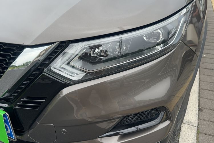 Used Nissan Qashqai 2019 2.0L CVT Luxury Edition Left Front Headlight