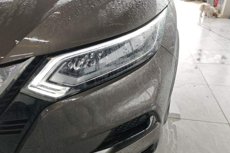 Used Nissan Qashqai 2019 2.0L CVT Luxury Edition Left Front Headlight