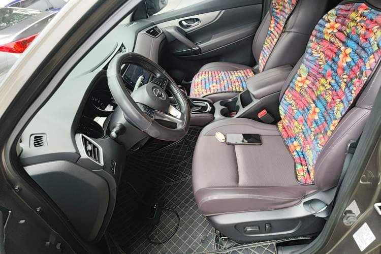Used Nissan Qashqai 2019 2.0L CVT Luxury Edition Left Front Seat