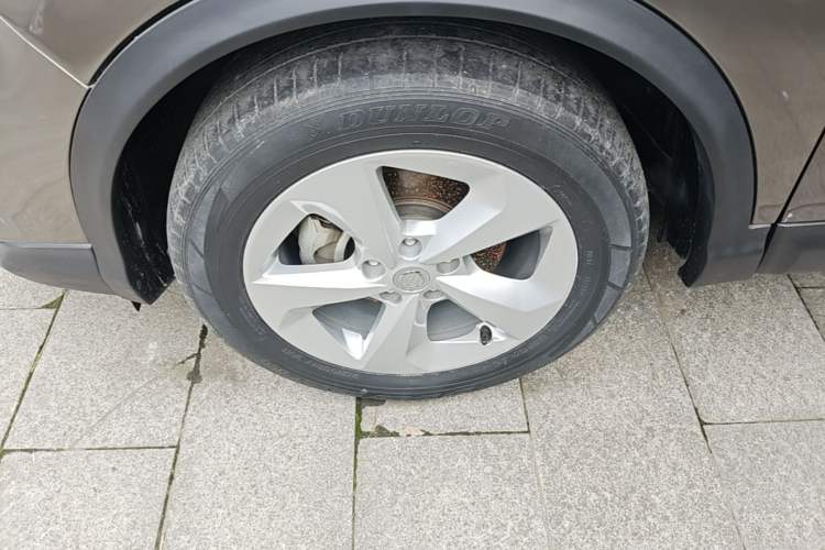 Used Nissan Qashqai 2019 2.0L CVT Smart Enjoyment Version Left Front Wheel Hub