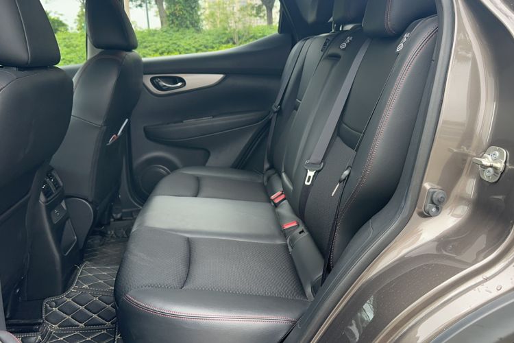 Used Nissan Qashqai 2019 2.0L CVT Luxury Edition Left Rear Seat