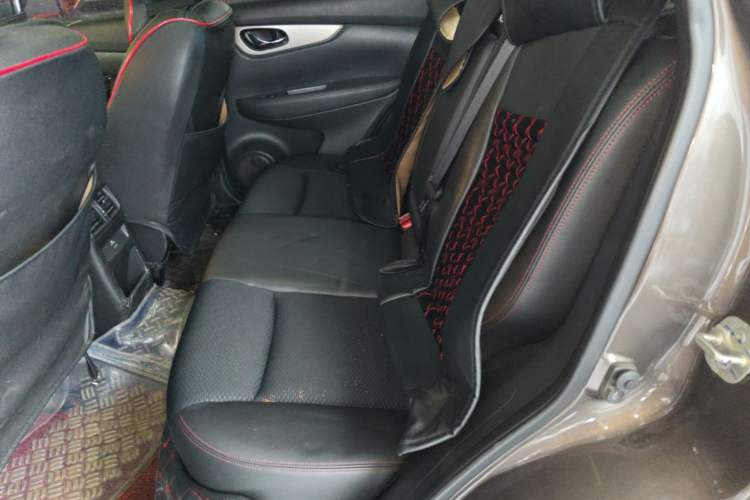 Used Nissan Qashqai 2019 2.0L CVT Luxury Edition Left Rear Seat