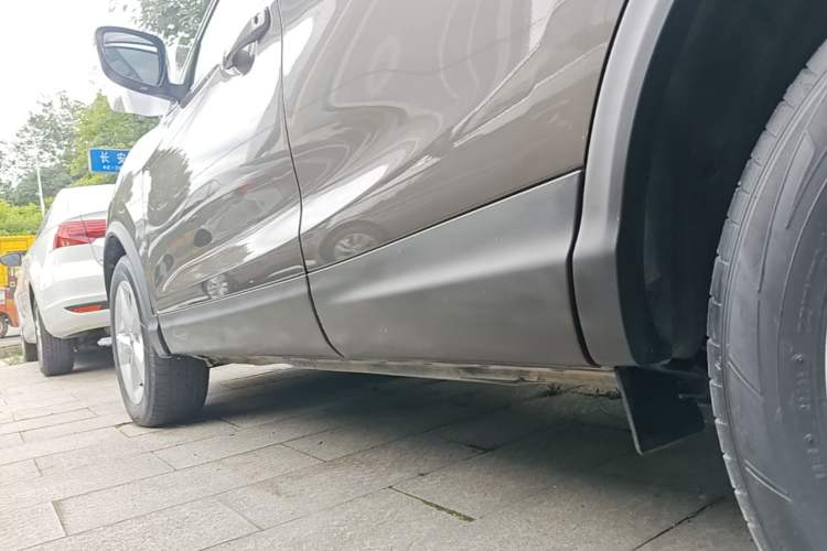 Used Nissan Qashqai 2019 2.0L CVT Smart Enjoyment Version Left Side Sill