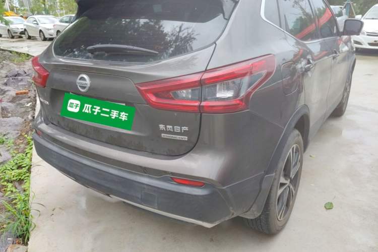 Used Nissan Qashqai 2019 2.0L CVT Luxury Edition Rear Right 45 Deg