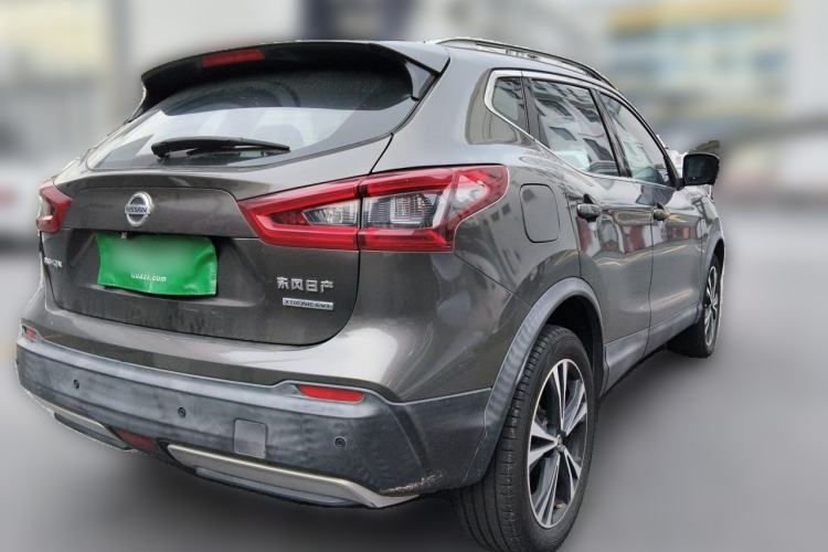 Used Nissan Qashqai 2019 2.0L CVT Luxury Edition Rear Right 45 Deg