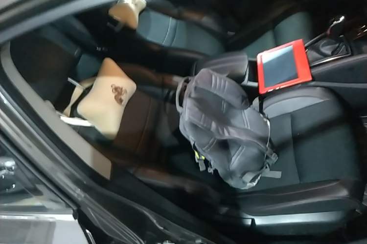 Used Nissan Qashqai 2019 2.0L CVT Luxury Edition Right Front Seat