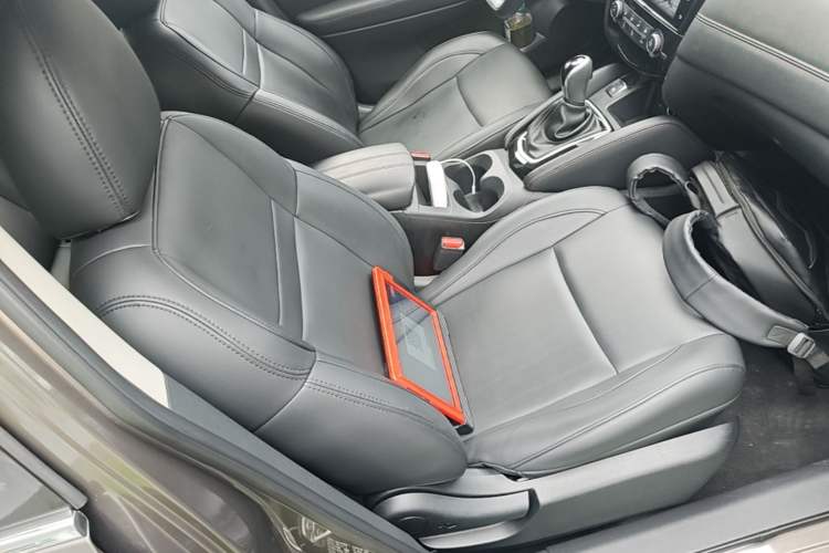 Used Nissan Qashqai 2019 2.0L CVT Smart Enjoyment Version Right Front Seat
