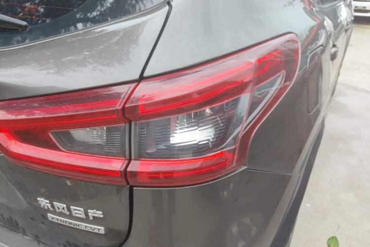 Used Nissan Qashqai 2019 2.0L CVT Luxury Edition Right Rear Taillight