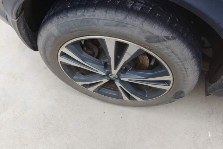 Used Nissan Qashqai 2019 2.0L CVT Luxury Edition Right Rear Wheel Hub