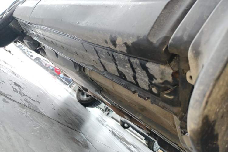 Used Nissan Qashqai 2019 2.0L CVT Luxury Edition Right Side Sill