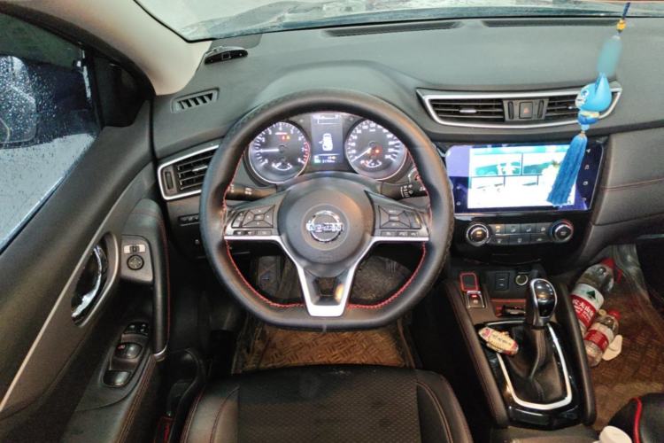 Used Nissan Qashqai 2019 2.0L CVT Luxury Edition Steering Wheel
