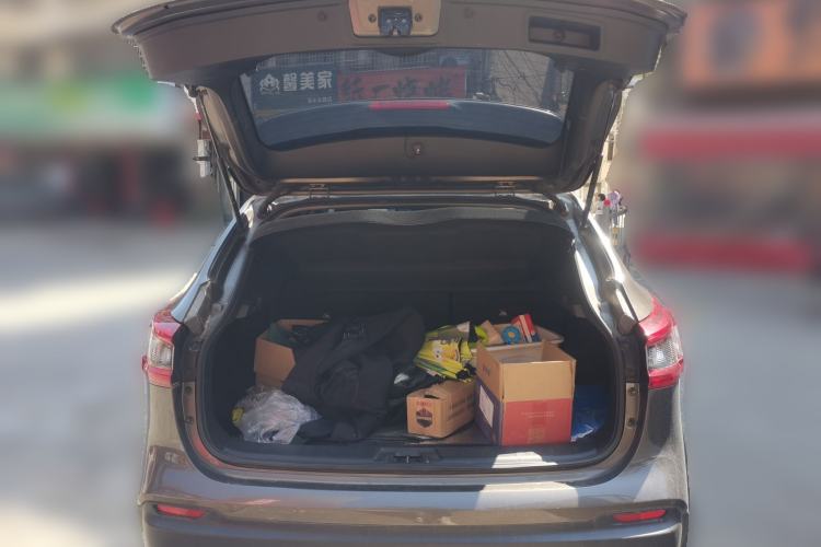 Used Nissan Qashqai 2019 2.0L CVT Luxury Edition Trunk