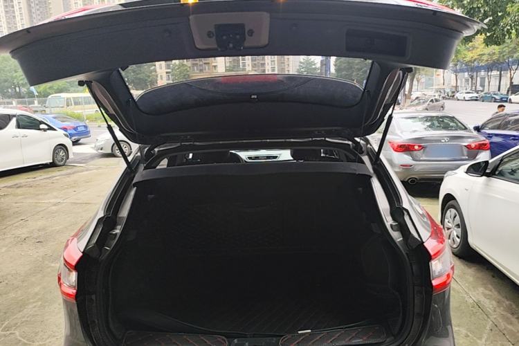 Used Nissan Qashqai 2019 2.0L CVT Luxury Edition Trunk