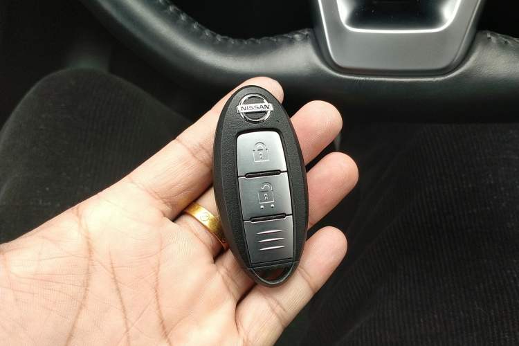 Used Nissan Qashqai 2019 2.0L CVT Luxury Edition Vehicle Key