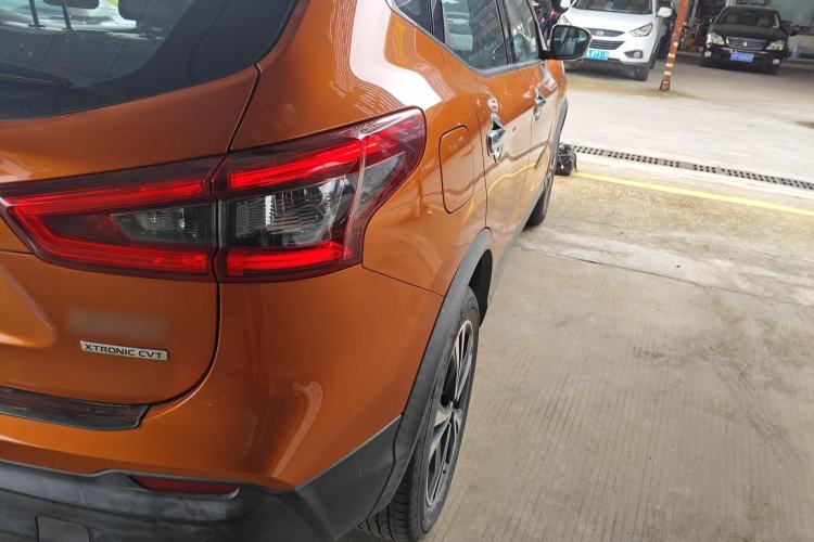 Used Nissan Qashqai 2019 2.0L CVT Luxury Edition Exterior 3