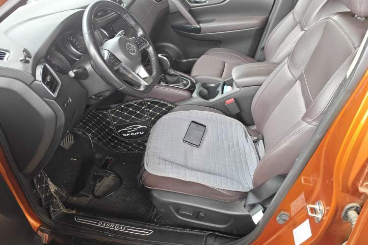 Used Nissan Qashqai 2019 2.0L CVT Luxury Edition Left Front Seat