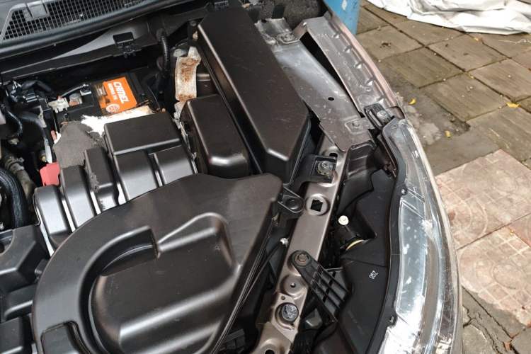 Used Nissan Qashqai 2019 2.0L CVT Smart Enjoyment Version Engine Bay Left