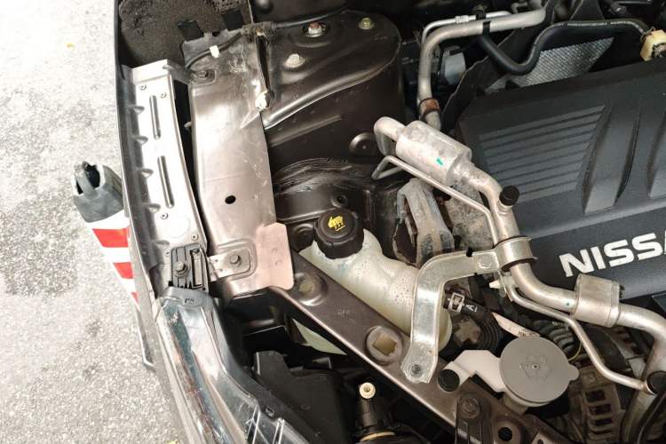 Used Nissan Qashqai 2019 2.0L CVT Smart Enjoyment Version Engine Bay Right