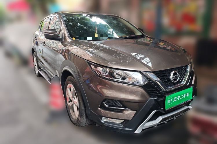 Used Nissan Qashqai 2019 2.0L CVT Smart Enjoyment Version Front Right 45 Deg