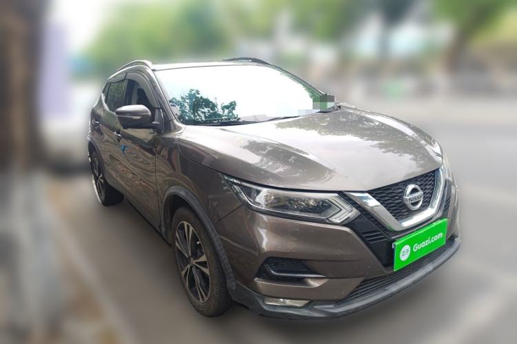 Used Nissan Qashqai 2019 2.0L CVT Luxury Edition Front Right 45 Deg