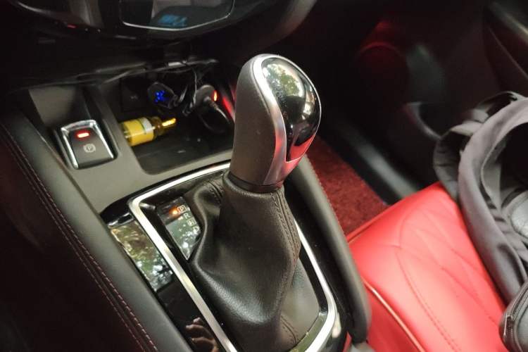 Used Nissan Qashqai 2019 2.0L CVT Smart Enjoyment Version Gear Lever