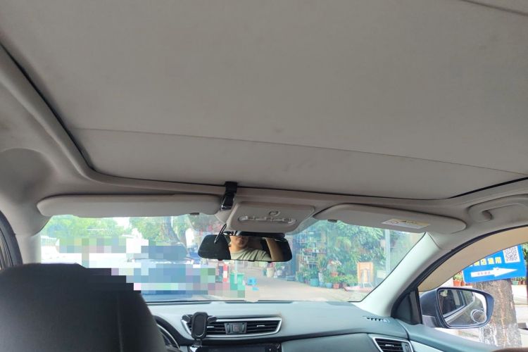 Used Nissan Qashqai 2019 2.0L CVT Luxury Edition Headliner